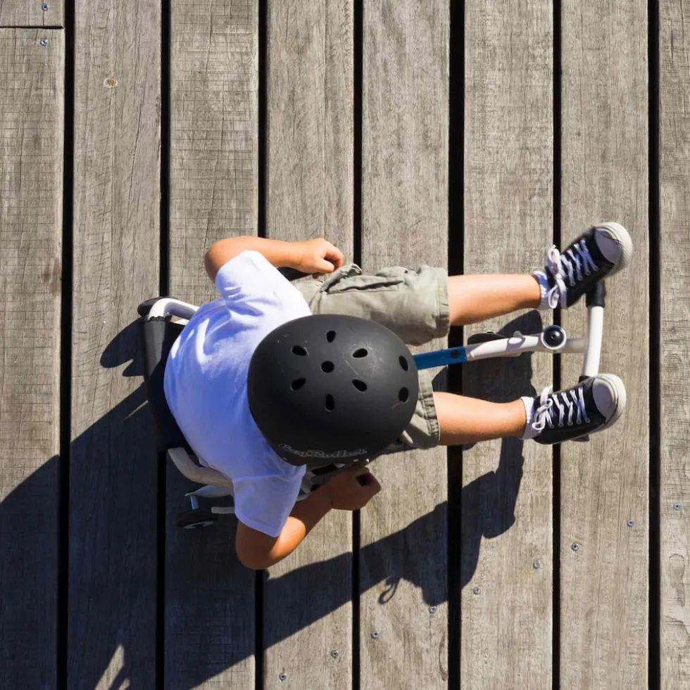 EzyRoller Mini Dreirad Kinderfahrzeug für Kleinkinder 2 - 5 Jahre Mädchen oder Jungen Trike Dreiradscooter Bewegungsspielzeug