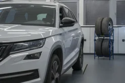 GOODYEAR Reifenregal für 4 Reifen
