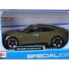 Maisto 32907G - Modellauto - Audi RS e-tron GT (grün, Maßstab 1:24) Modell Auto