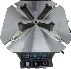 PKW Reifenmontiermaschine 1021 und Radwuchtmaschine