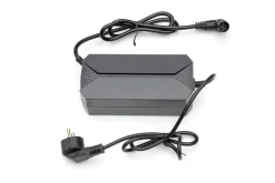 Seniorenmobil P1000, Lithium-Akku, 25 km/h, 1000 Watt, Schwarz